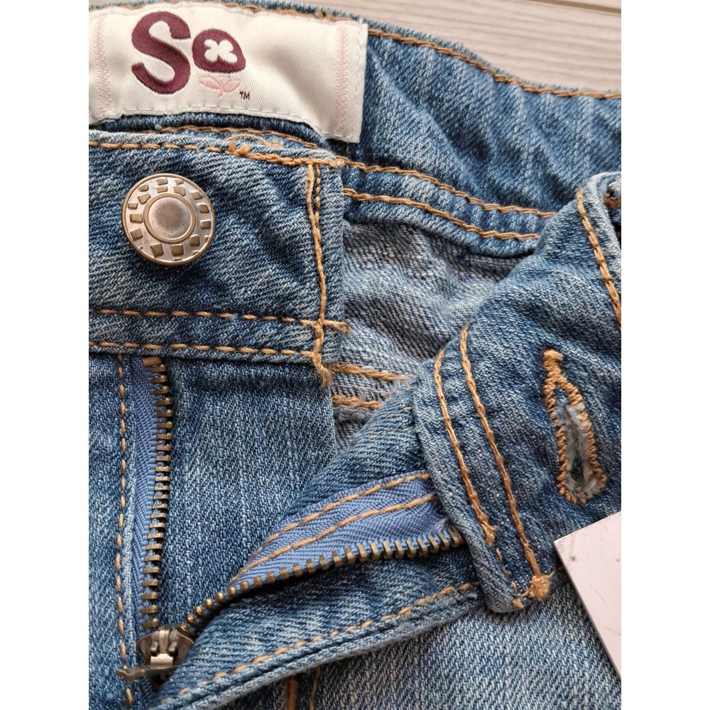 SO Y2K Womens Light Wash Distressed Denim Cut Off Shorts Blue Frayed Hem Size 11 - Picture 6 of 9